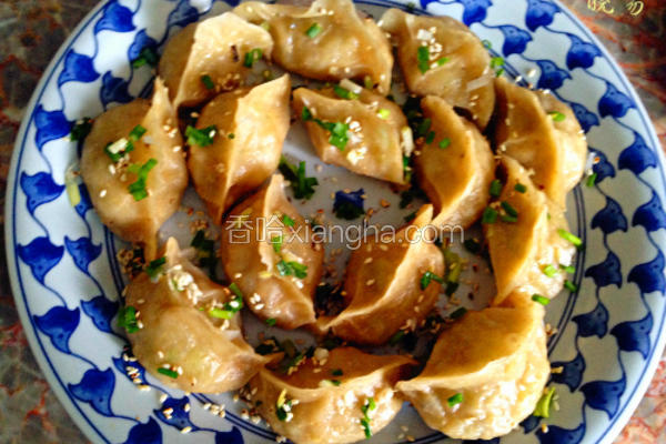 圆白菜煎饺