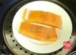 三文鱼鲜蔬沙拉的做法图解1