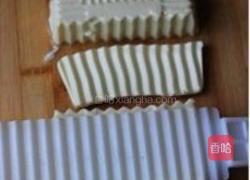 海胆水豆腐蒸蛋的做法图解3