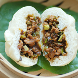 芽菜香葱猪肉包的做法[图]