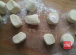 猪肉小葱锅贴的做法图解4