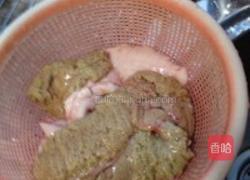 干锅鱼籽豆腐的做法图解2