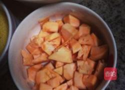 小米红薯粥&腊肉蒸蛋的做法图解2