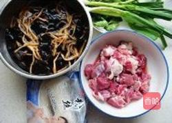 杂蔬粉丝炖羊肉的做法图解1
