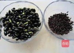 黑米黑豆浆的做法图解1