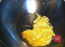 虾仁炒鱼面的做法图解4