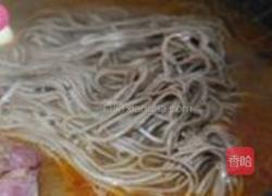 香辣酱肉荞麦面的做法图解6