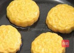 南瓜小米饼的做法图解9