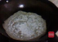 红薯粉炒腊肉的做法图解2