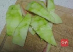 酸辣西瓜皮丝的做法图解1