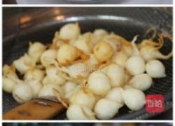鸳鸯葡萄乳饼的做法图解2