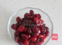 樱桃手绘双层蛋糕卷的做法图解1