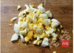 海绵宝宝口袋三明治(3岁半)的做法图解1