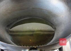 孜然黄豆芽牛肉杂粮蛋炒饭的做法图解1