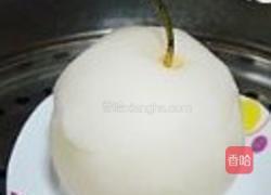 冰糖川贝炖梨的做法图解3