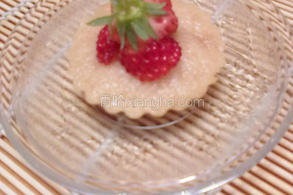 草莓米粉糕