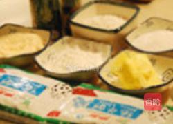 椰浆栗蓉西米布丁的做法图解1