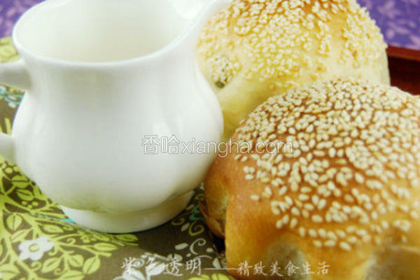 可可卡士达花形面包