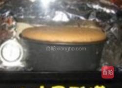 双层手绘婚礼蛋糕的做法图解8