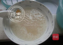 蜜豆酒酿西米捞的做法图解3