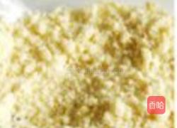 娇艳欲滴樱桃派的做法图解2