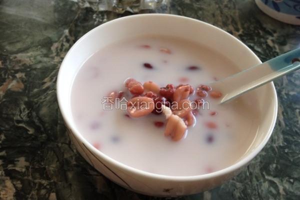 花生红豆薏米甜汤