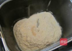 红茶奶香土司的做法图解1