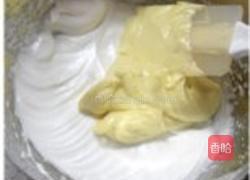 抹茶草莓奶油蛋糕的做法图解18