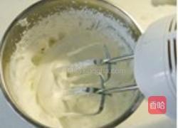 草莓酸奶慕司蛋糕的做法图解5