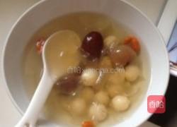 桂圆莲子红枣炖银耳的做法图解6