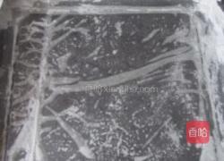 草莓彩绘蛋糕卷的做法图解5