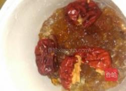 桃胶银耳汤的做法图解4