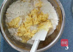 桃仁麦芬蛋糕的做法图解3