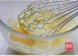 覆盆子果酱夹心蛋糕的做法图解1