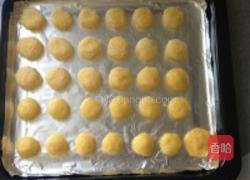 黄金椰子球的做法图解7