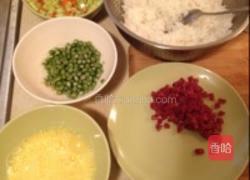 黄金蛋炒饭的做法图解2