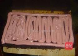 古典猫翻糖巧克力蛋糕配覆盆子奶油霜的做法图解12