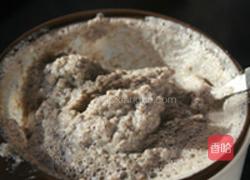 黑豆浆&黑豆培根饼的做法图解4