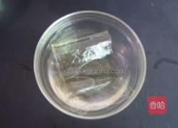 桑葚酒慕斯的做法图解2