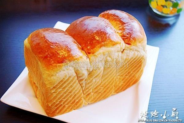 卡士达超软吐司