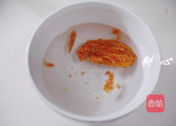 椰汁炖燕窝的做法图解3