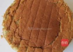 巧克力慕斯刷绣蛋糕的做法图解1