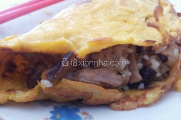 香菇肉片蛋包饭