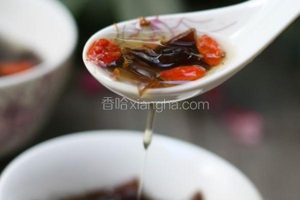黑木耳桂花糖水