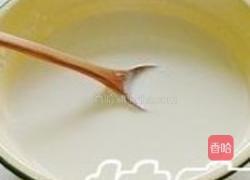 莲蓉果粒月饼的做法图解1