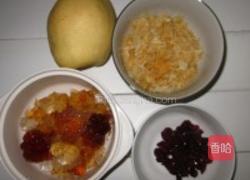 桃胶银耳雪梨的做法图解1