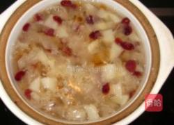 桃胶银耳雪梨的做法图解8