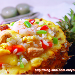 鲜香菠萝炒饭的做法[图]