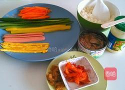 金枪鱼辣白菜紫菜包饭的做法图解5