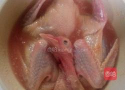 飘香乳鸽的做法图解1